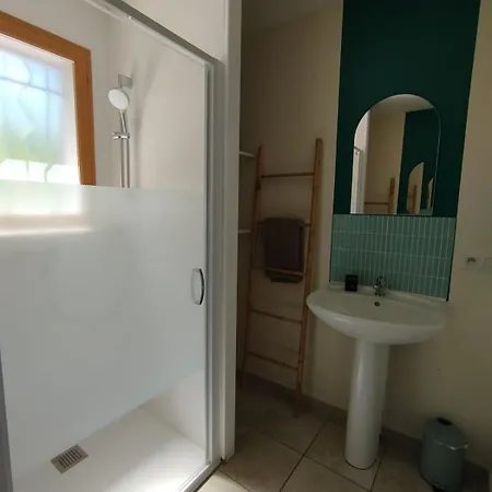 Beautiful With Pool And View Attignat-Oncin
